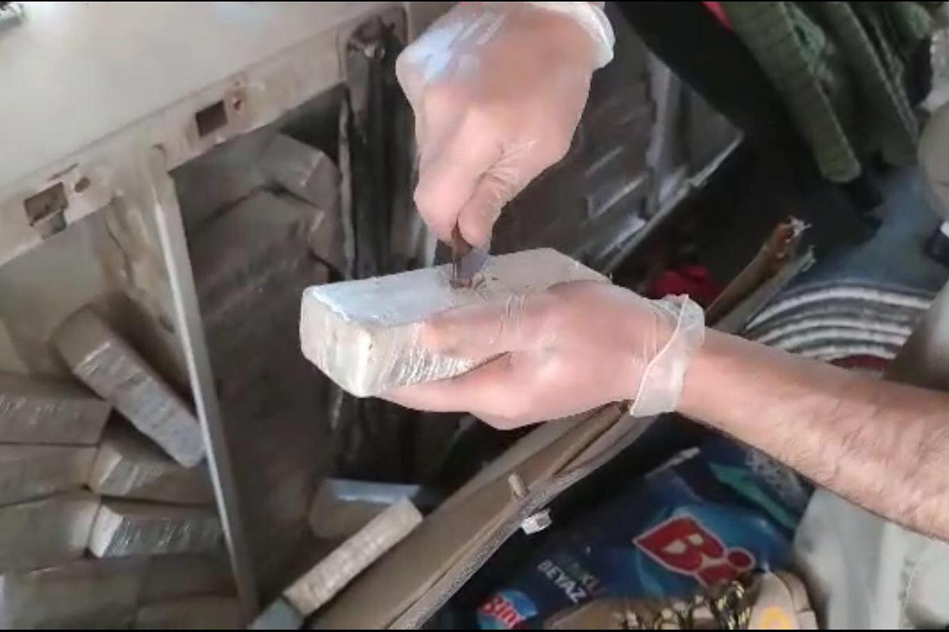 Van’da 66 kilogram eroin ele geçirildi, bir kişi tutuklandı